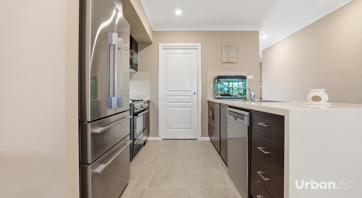 Middleton Grange 12 Flying Avenue