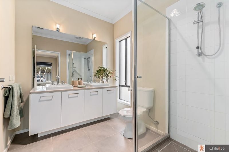 38 Ovens Circuit Whittlesea VIC, Whittlesea - Thumbnail 6