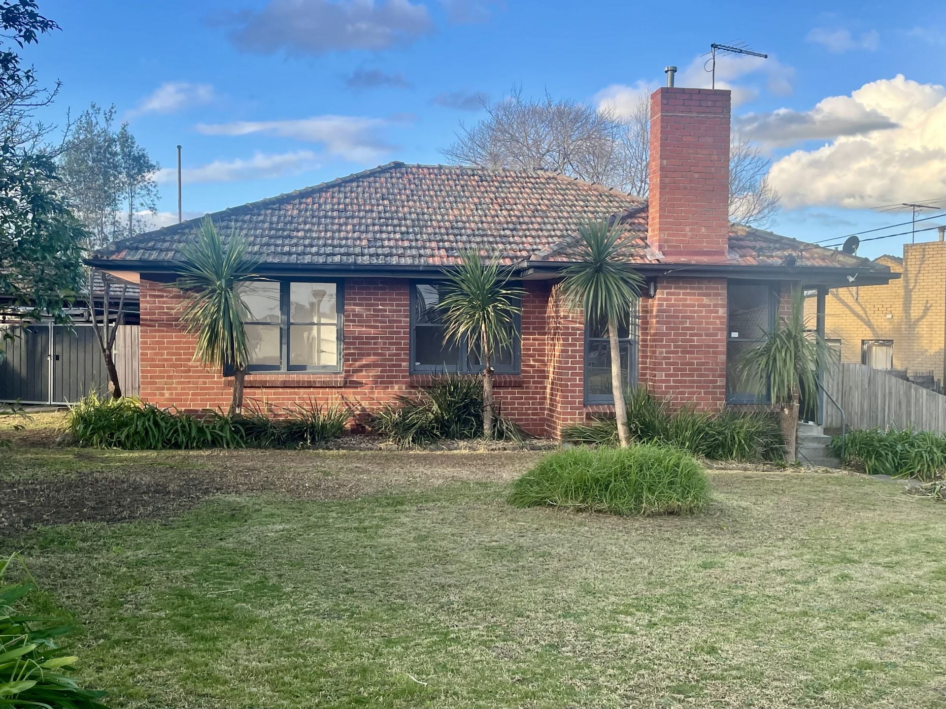 Stylish Fully Renovated Home – Modern All Electric Living