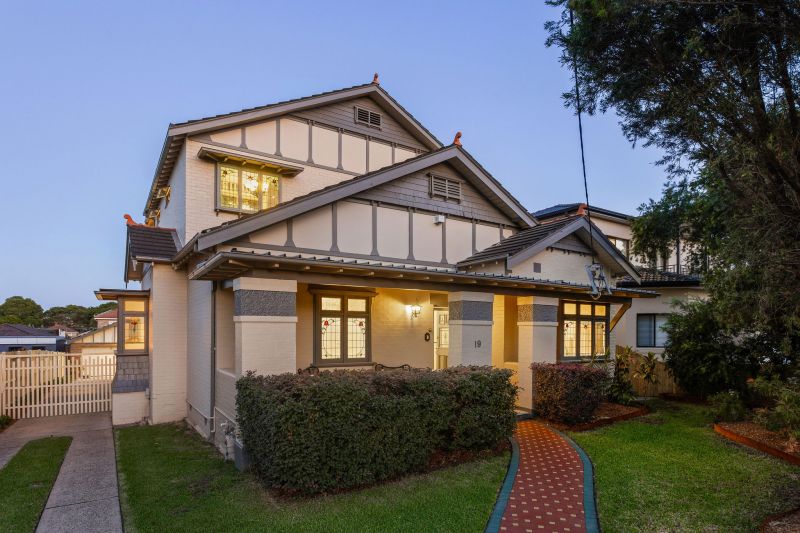 19 Cross Street, Concord