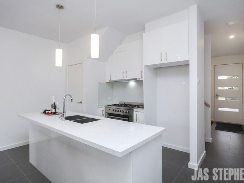 19 Clarendon Street Maidstone VIC, Maidstone - Thumbnail 4