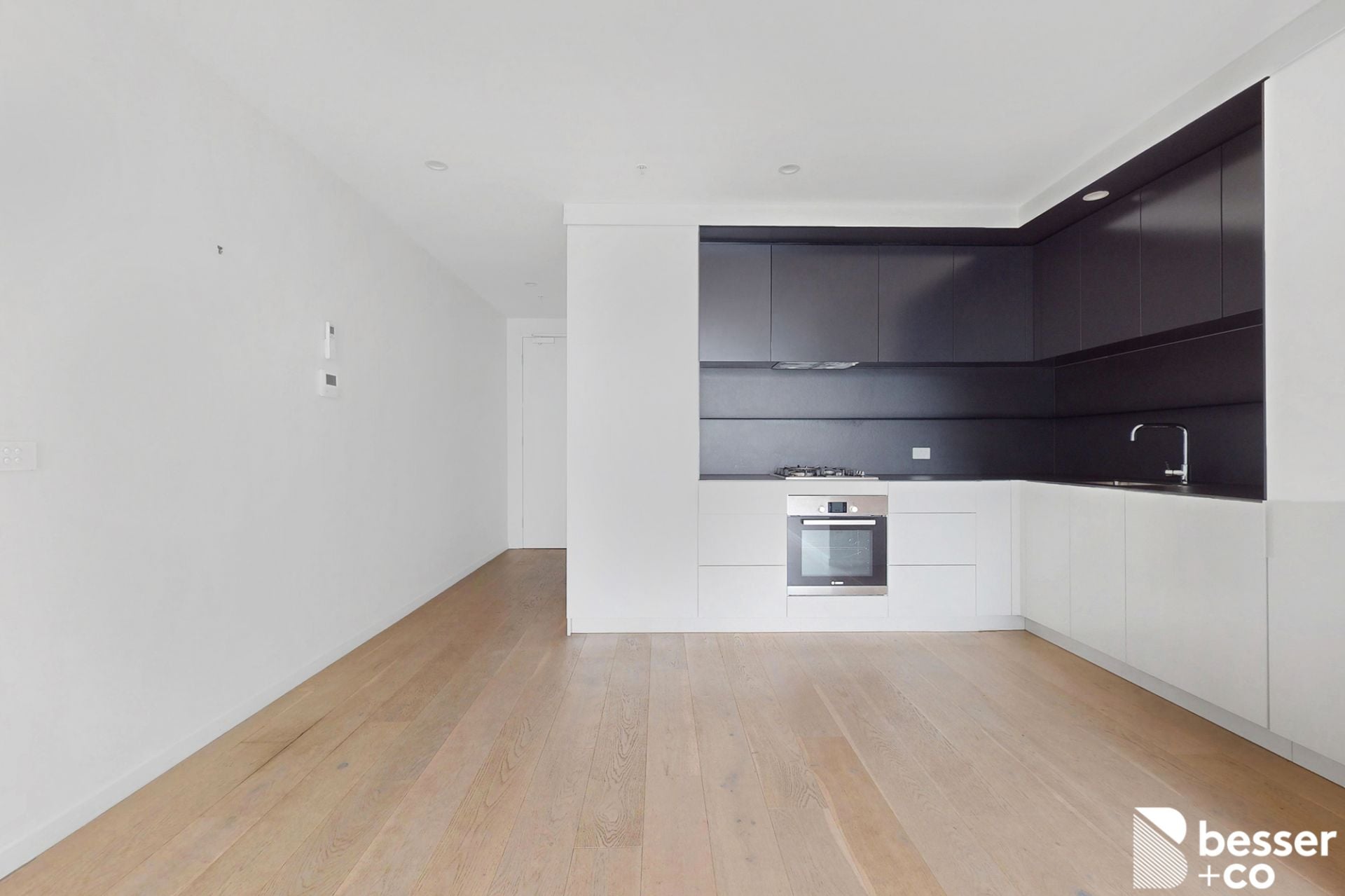 205/8 Garden Street, South Yarra - Thumbnail 5