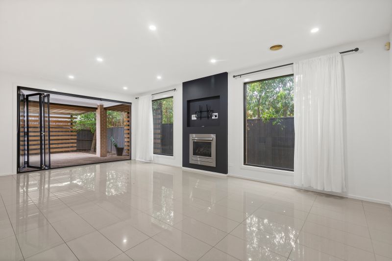 44 Newmarket Parade, Mickleham