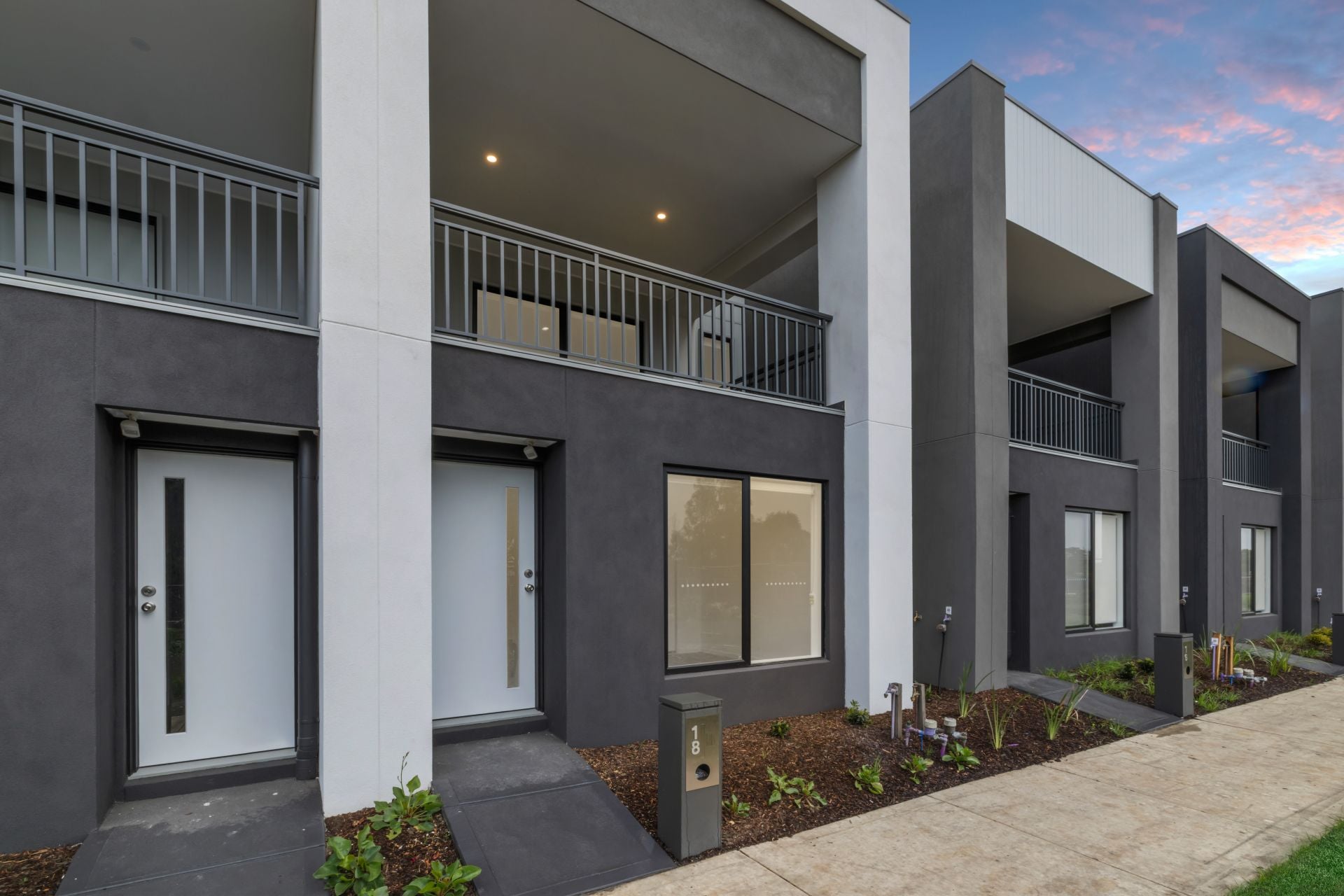 4 Shingleback Walk, Mickleham