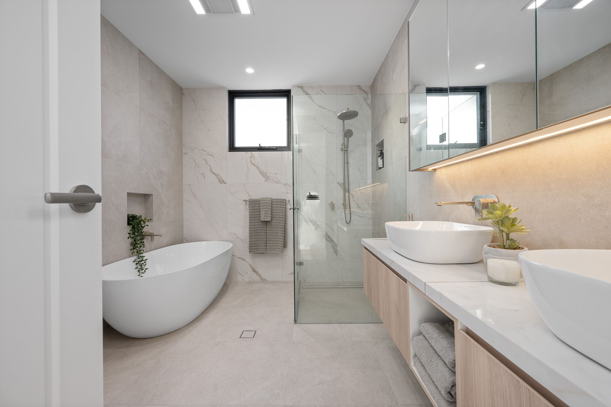 8 Locksley Street CRONULLA 2230