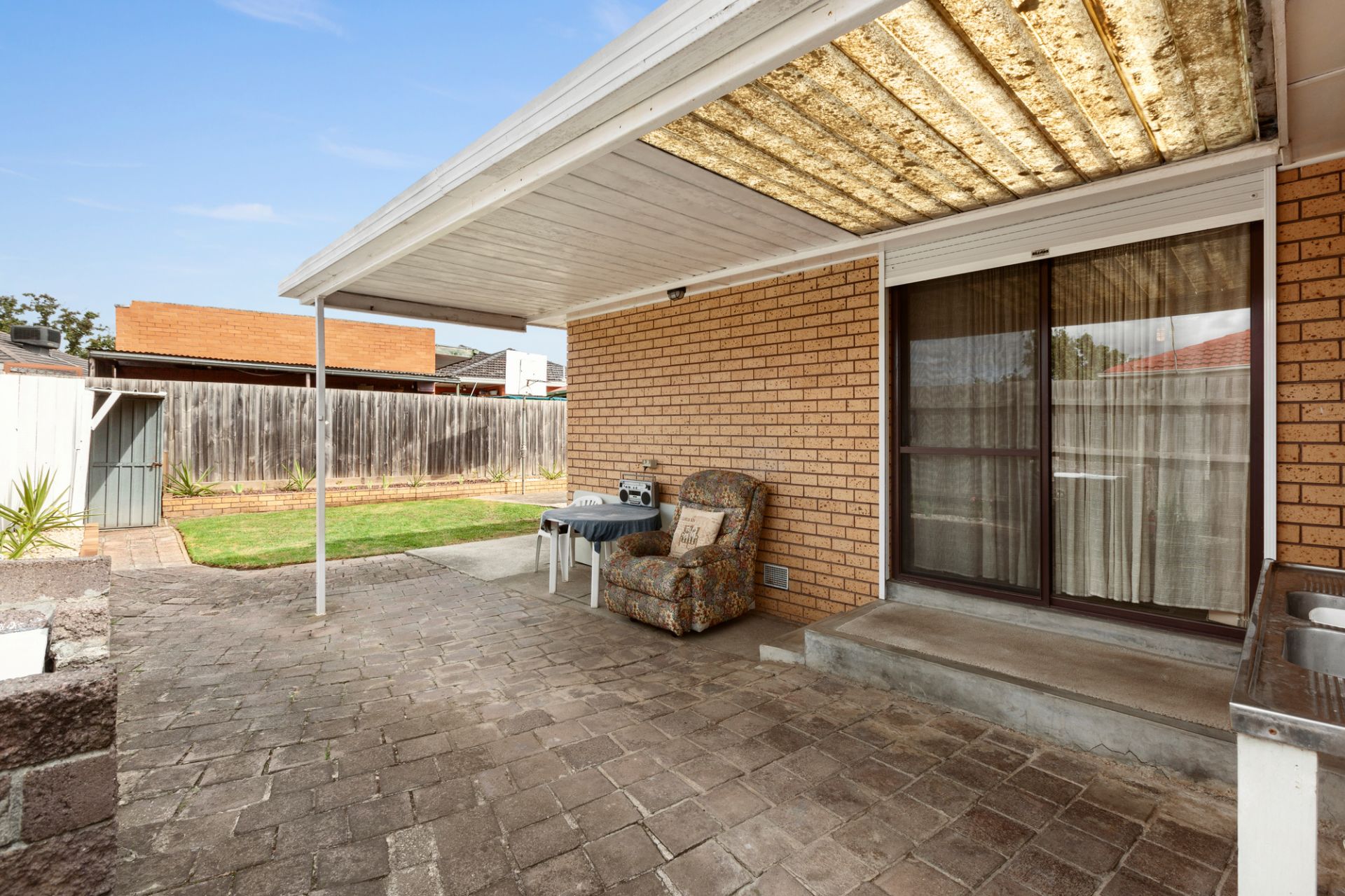 5 Bedrooms - Great Value here .....