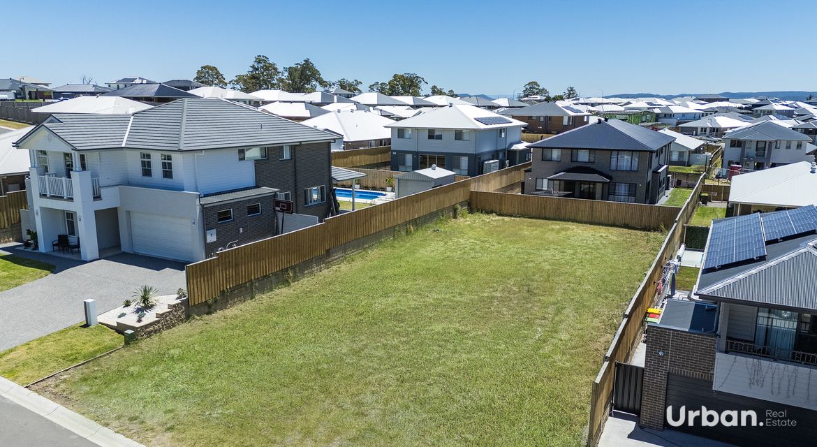Chisholm 5 Aurora Way