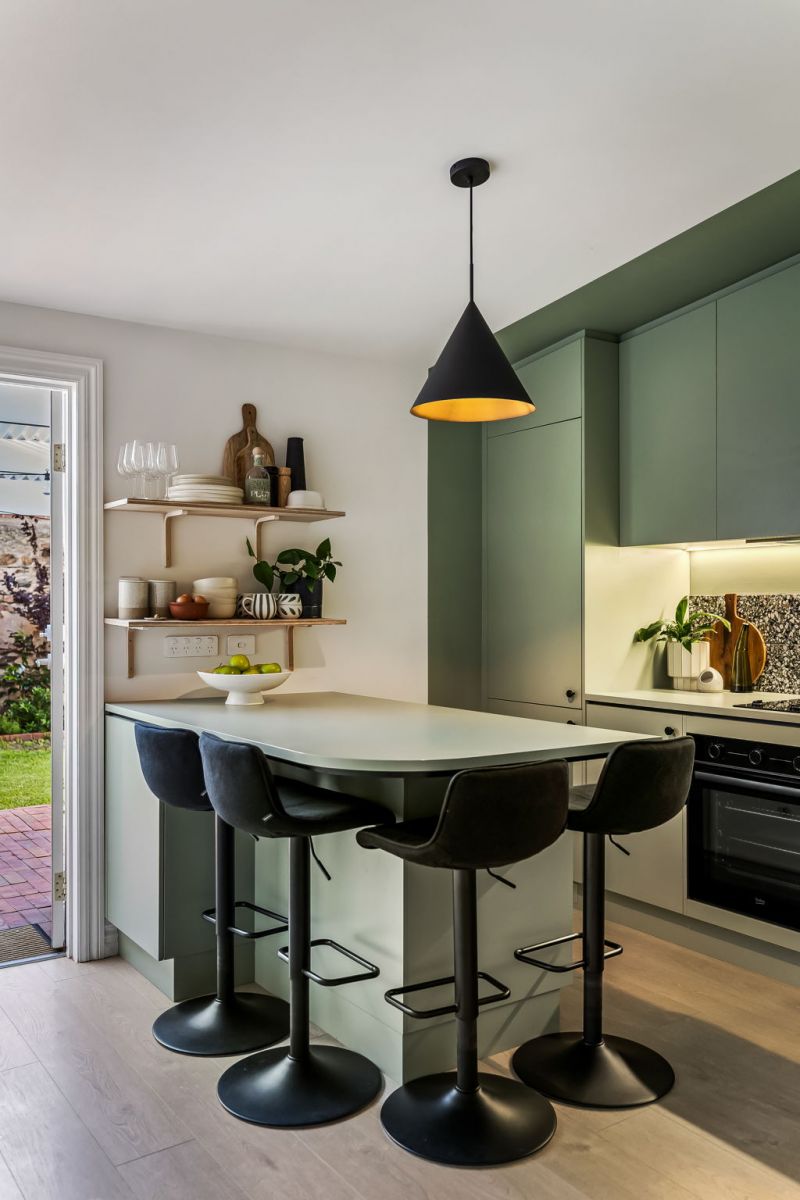 18 Maxwell Street Adelaide SA, Adelaide - Thumbnail 2