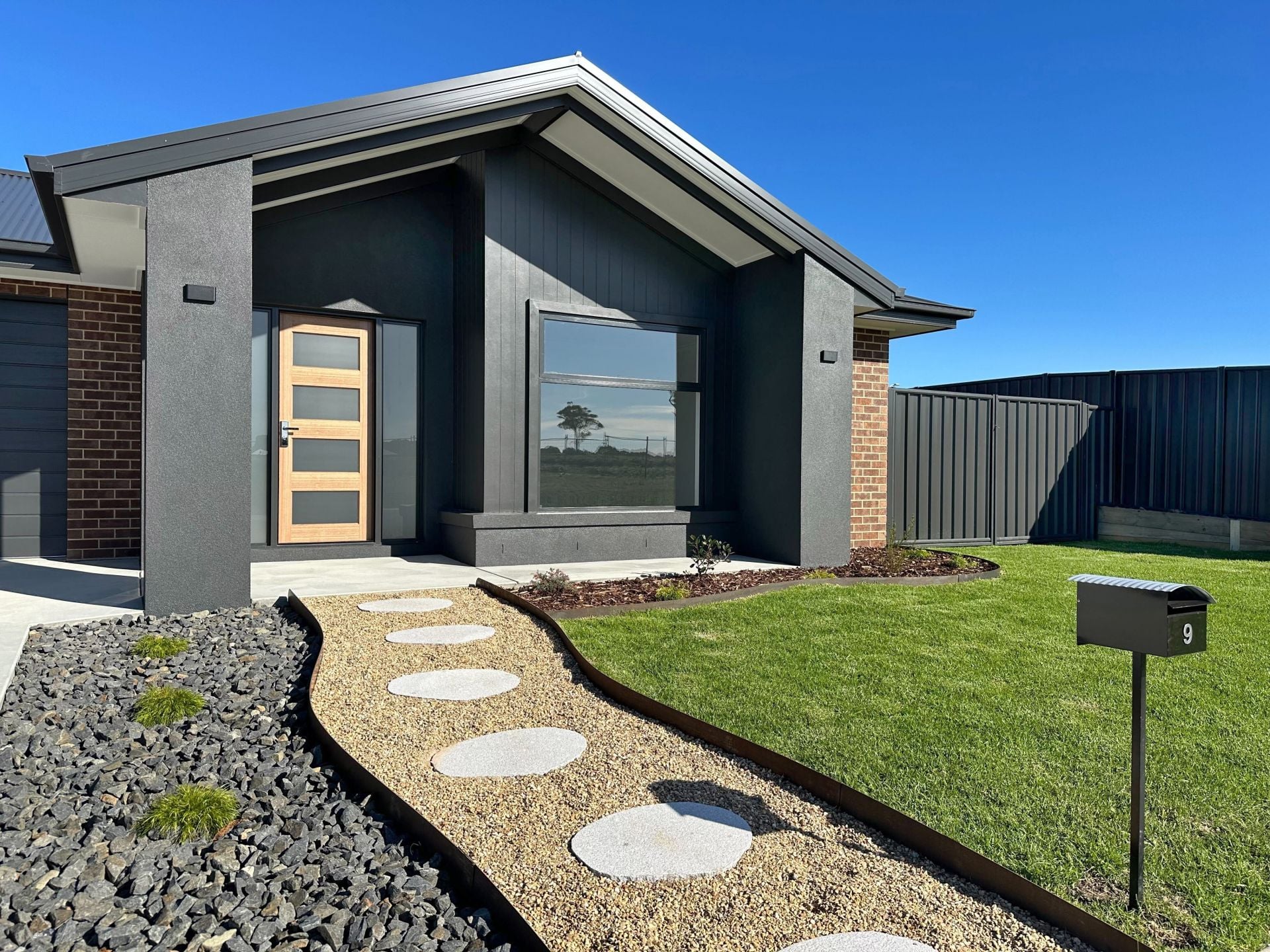 9 Oakley Crescent, Paynesville VIC