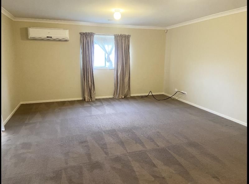 11 St Naum Terrace, Lalor