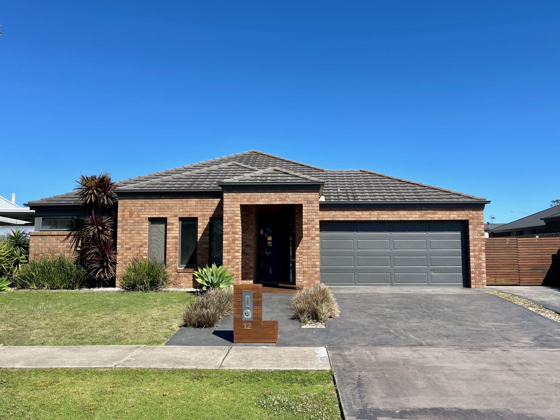 12 Birch Court, Eastwood VIC