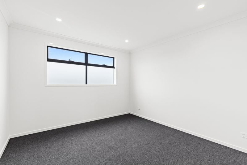 8 Earthshine Walk, Wollert