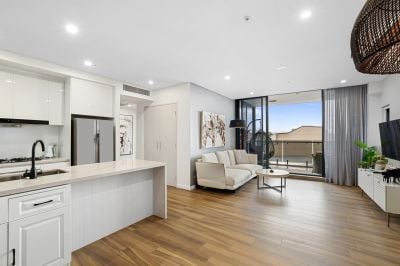 Dee Why - 516/15 Howard Avenue