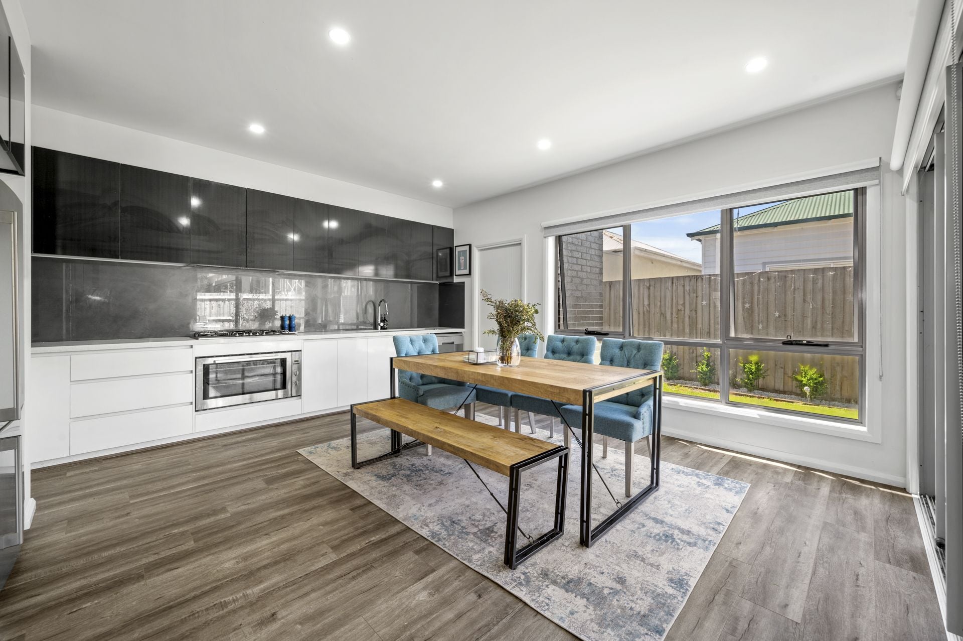 SUPERB LIVING ON LIVINGSTONE