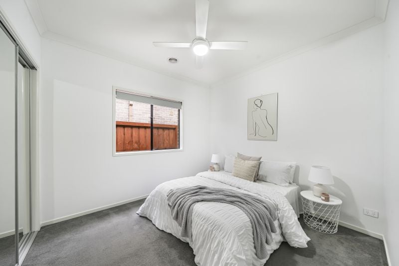 17 Loukas Drive, Wollert