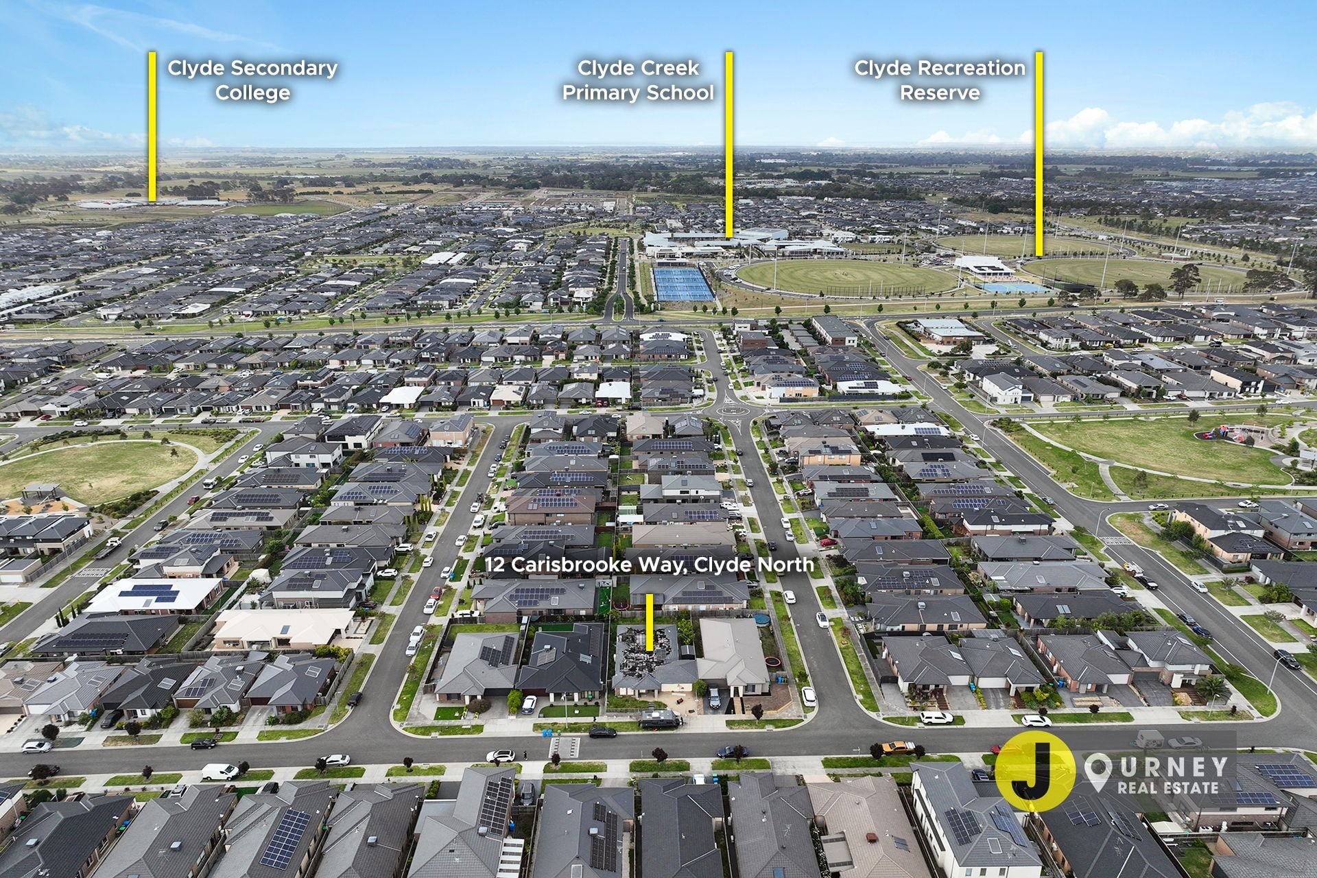 12 Carisbrooke Way, Clyde North VIC, Clyde North - Thumbnail 3