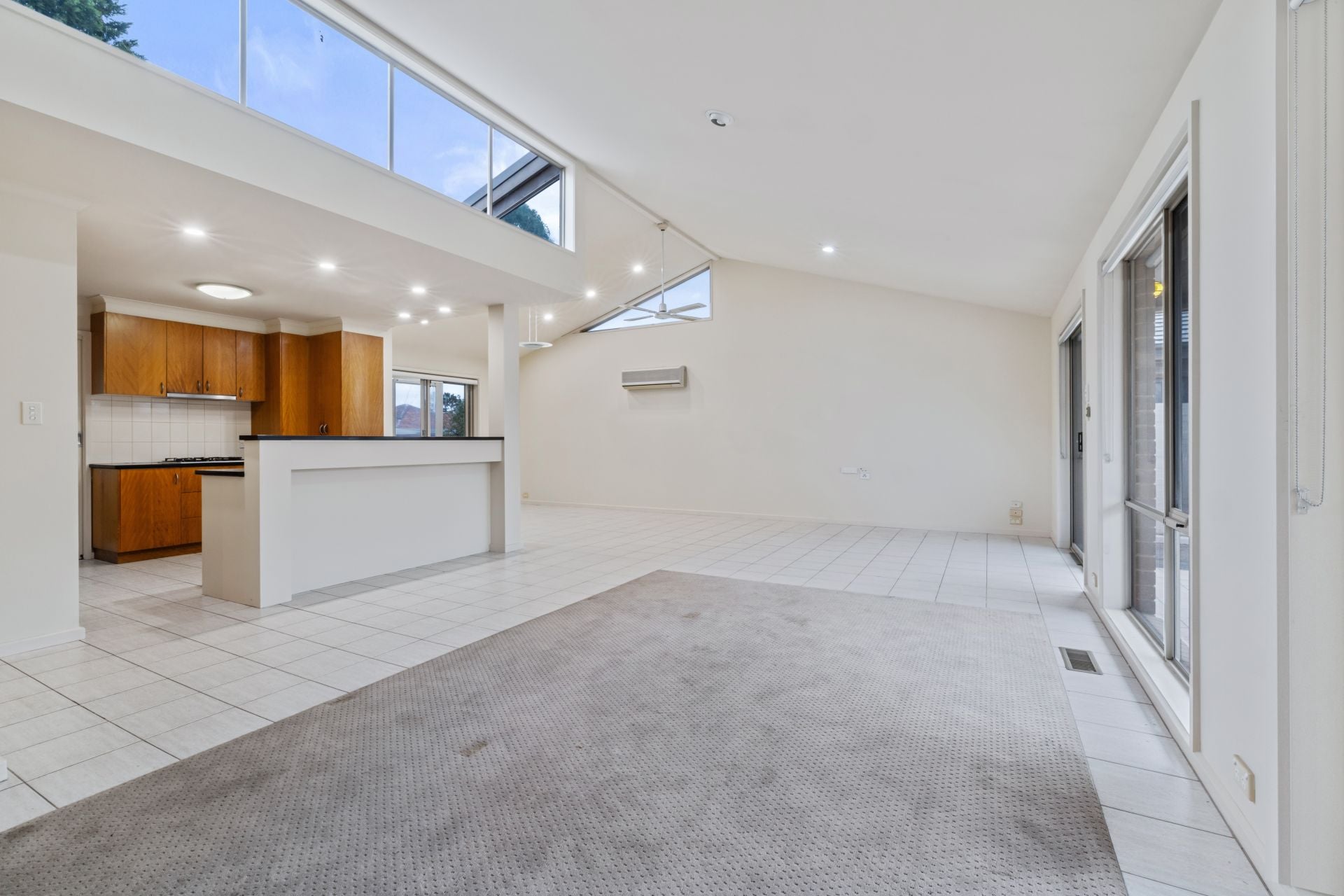 5A Ludeman Court, Reservoir, Reservoir - Thumbnail 5