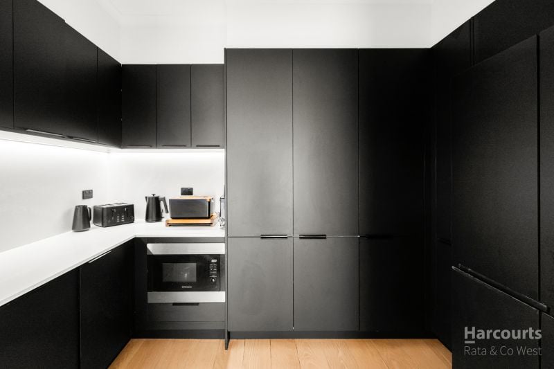 27 Great Barr Crescent, Caroline Springs