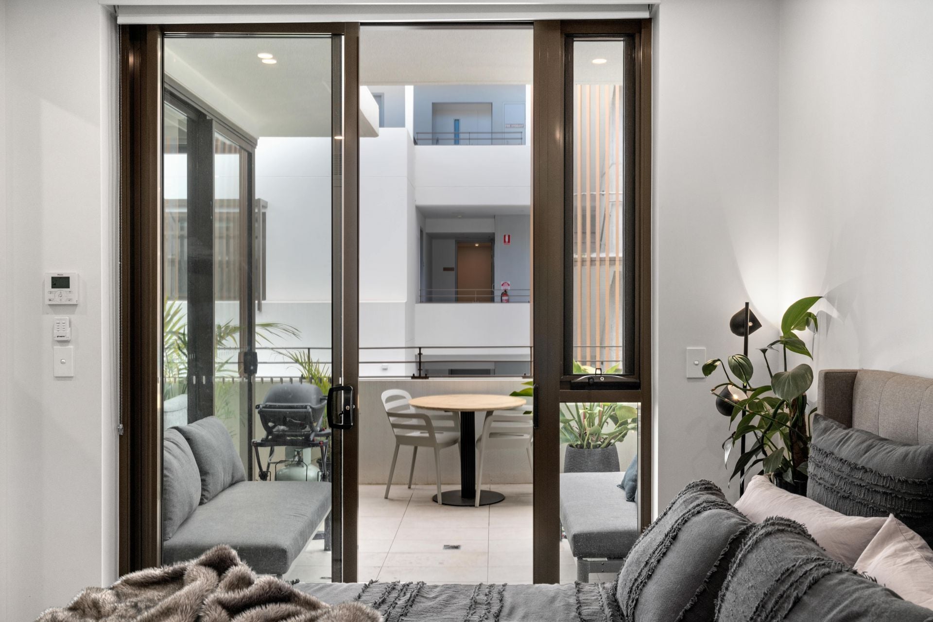 208/105 Wellington Street Bondi Beach NSW, Bondi Beach - Thumbnail 3