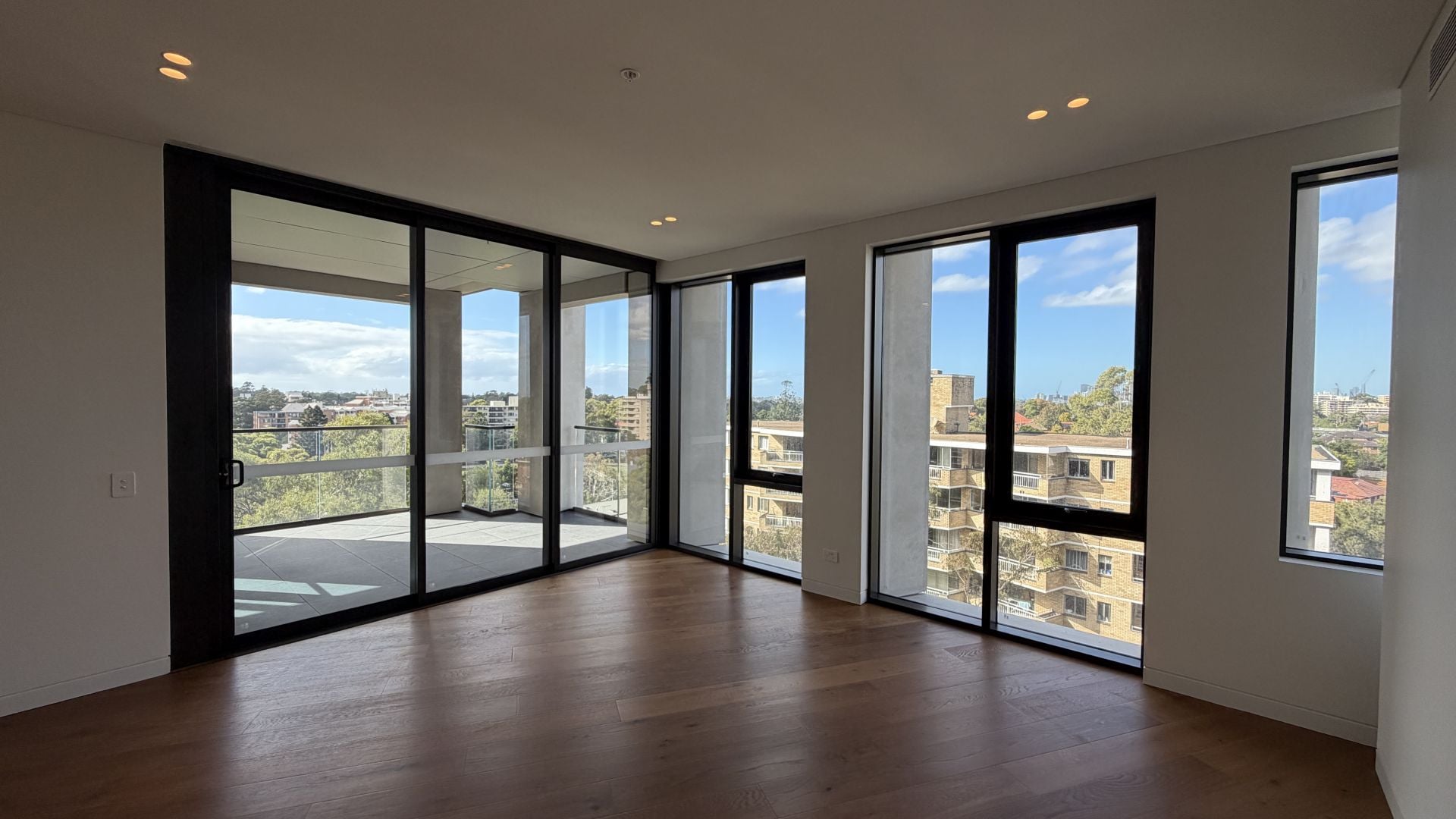 702/15 Ellis Street, Chatswood, Chatswood - Thumbnail 5