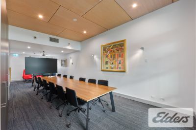 RARE OFFICE/WAREHOUSE WITH GREAT ONSITE PARKING