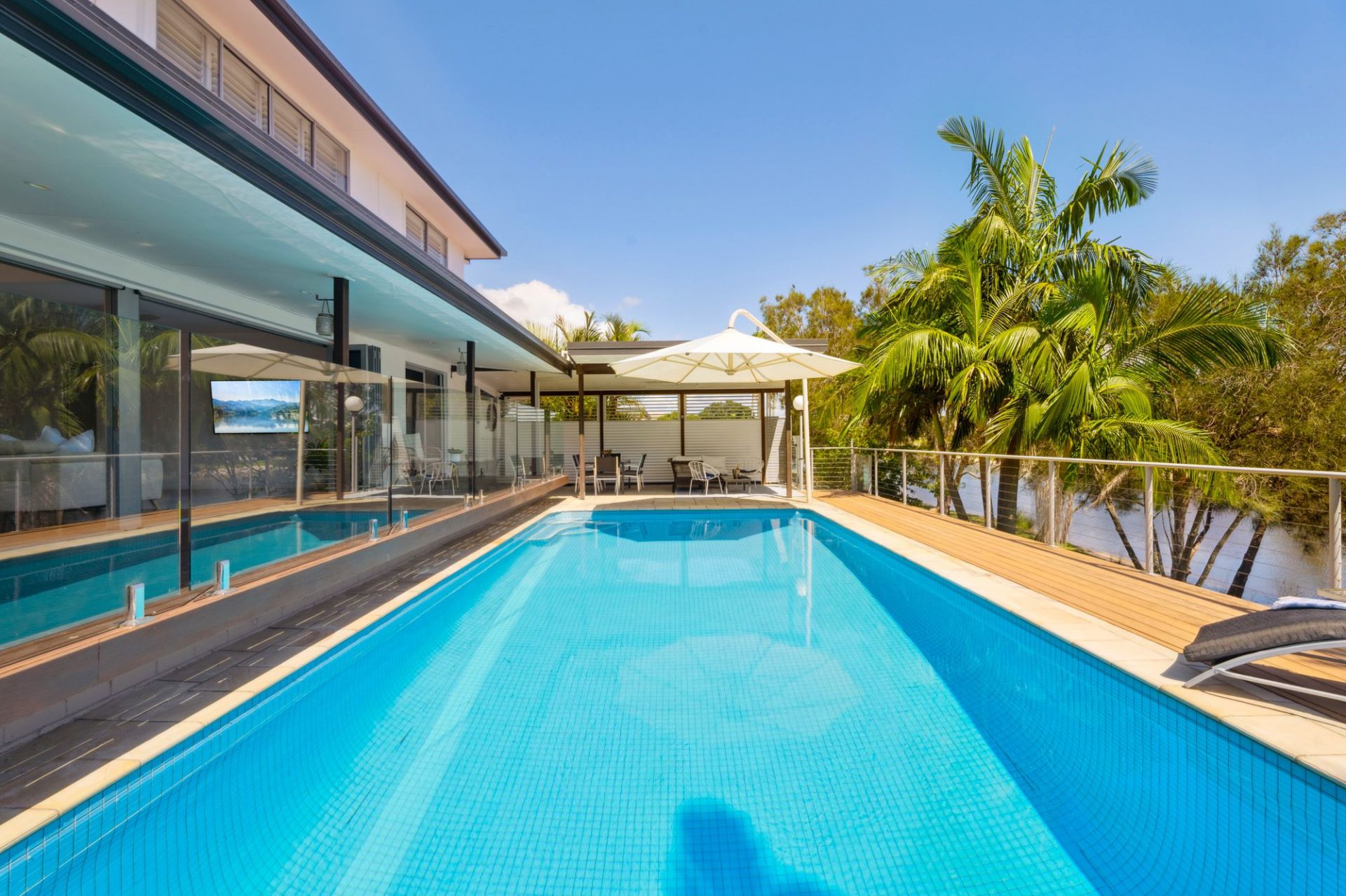 $ 3,180,000, Burleigh Waters - Thumbnail 3