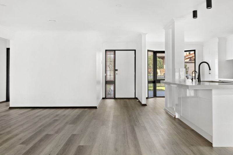 46 Thompson Circuit, Mill Park