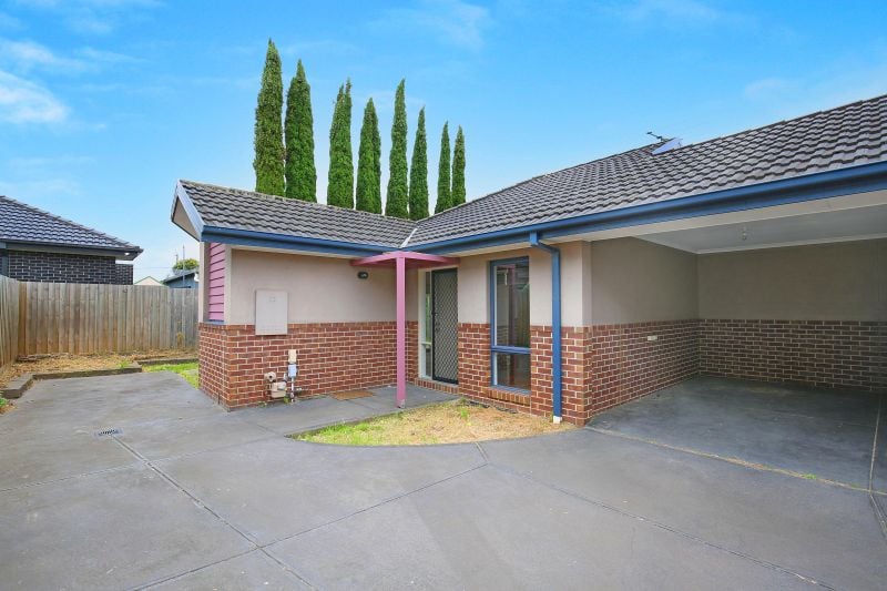 4/102 McMahon Road, Reservoir