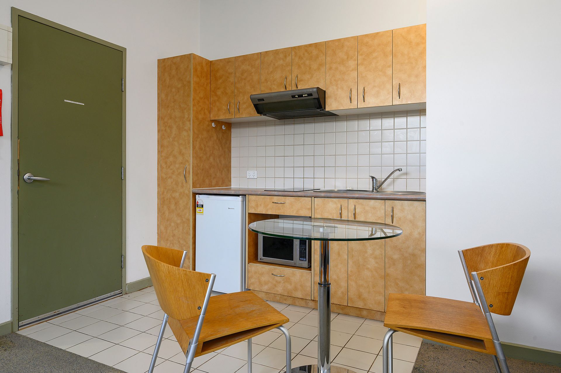 Investment Opportunity – Studio Apartment in Collingwood – Fast Settlement