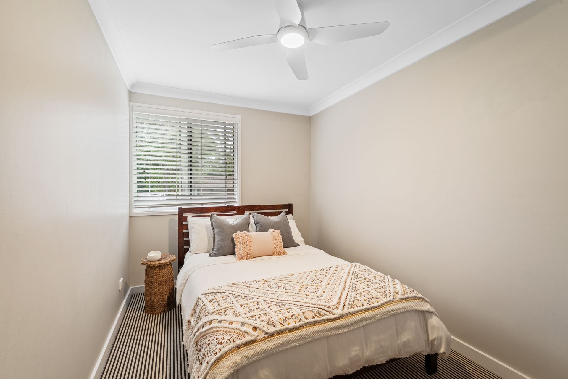 21 Judith Anne Drive, Berkeley Vale, Berkeley Vale - Thumbnail 5