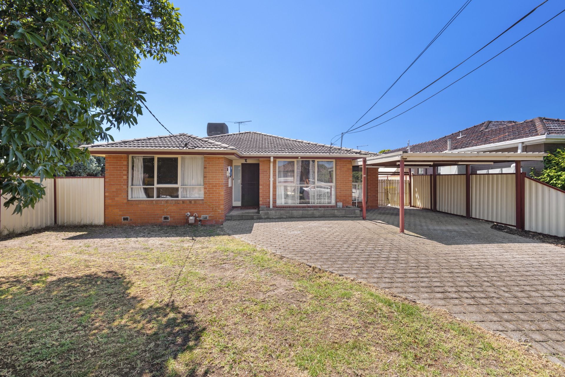 POSITION, POTENTIAL, LAND - Approx 735m2