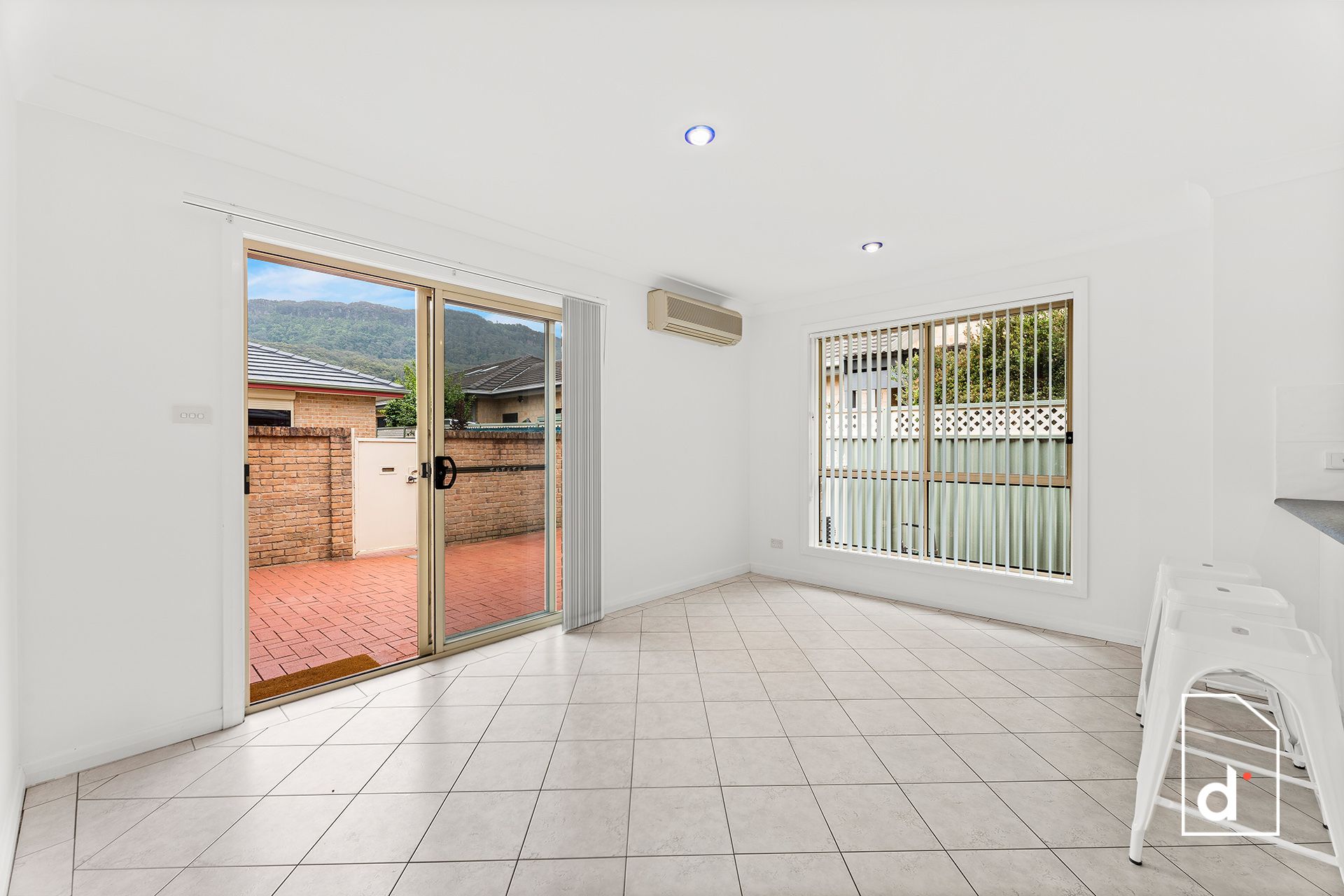 2/208-210 Lawrence Hargrave, Thirroul NSW