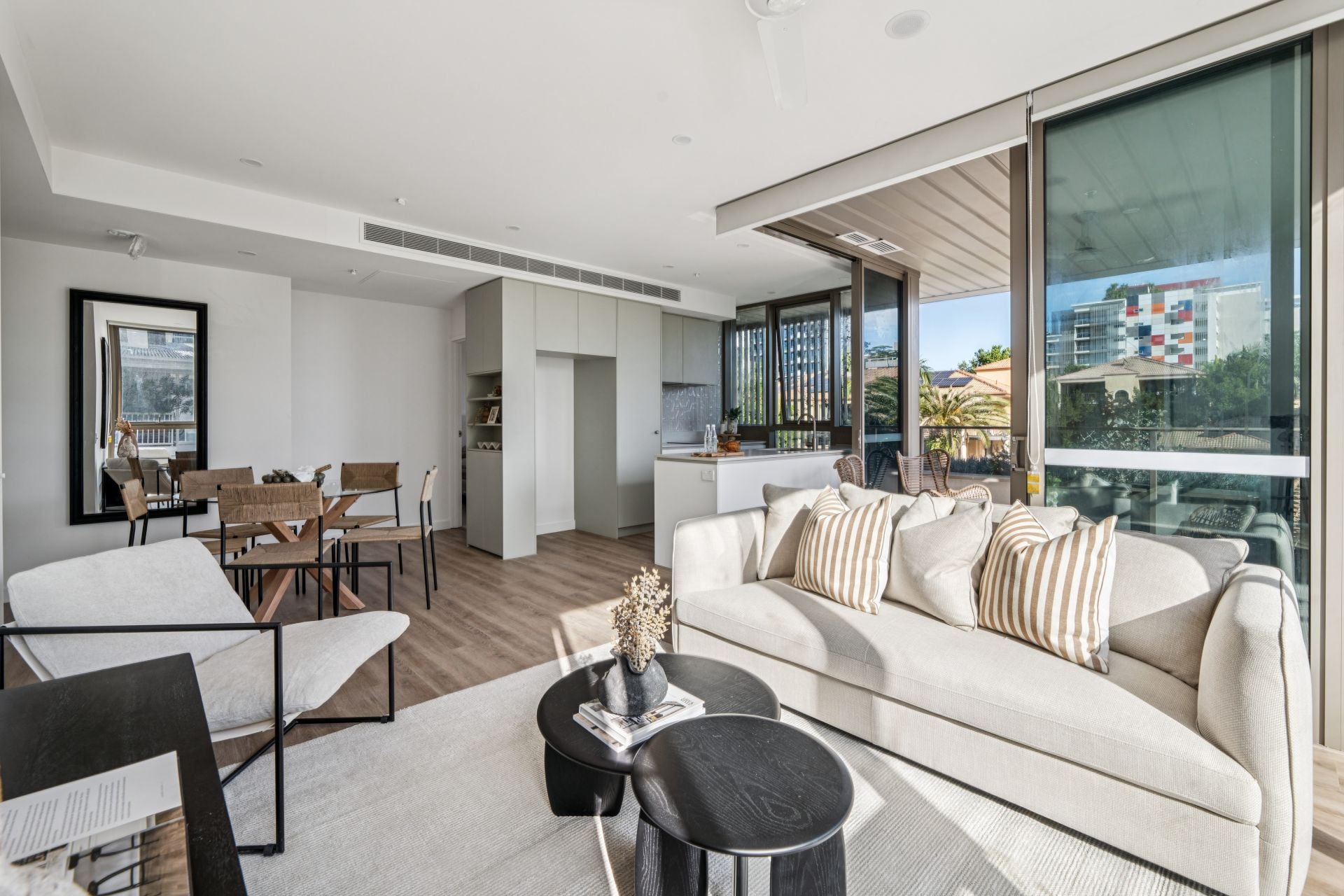306/15 Waverley Street, Southport - Thumbnail 4