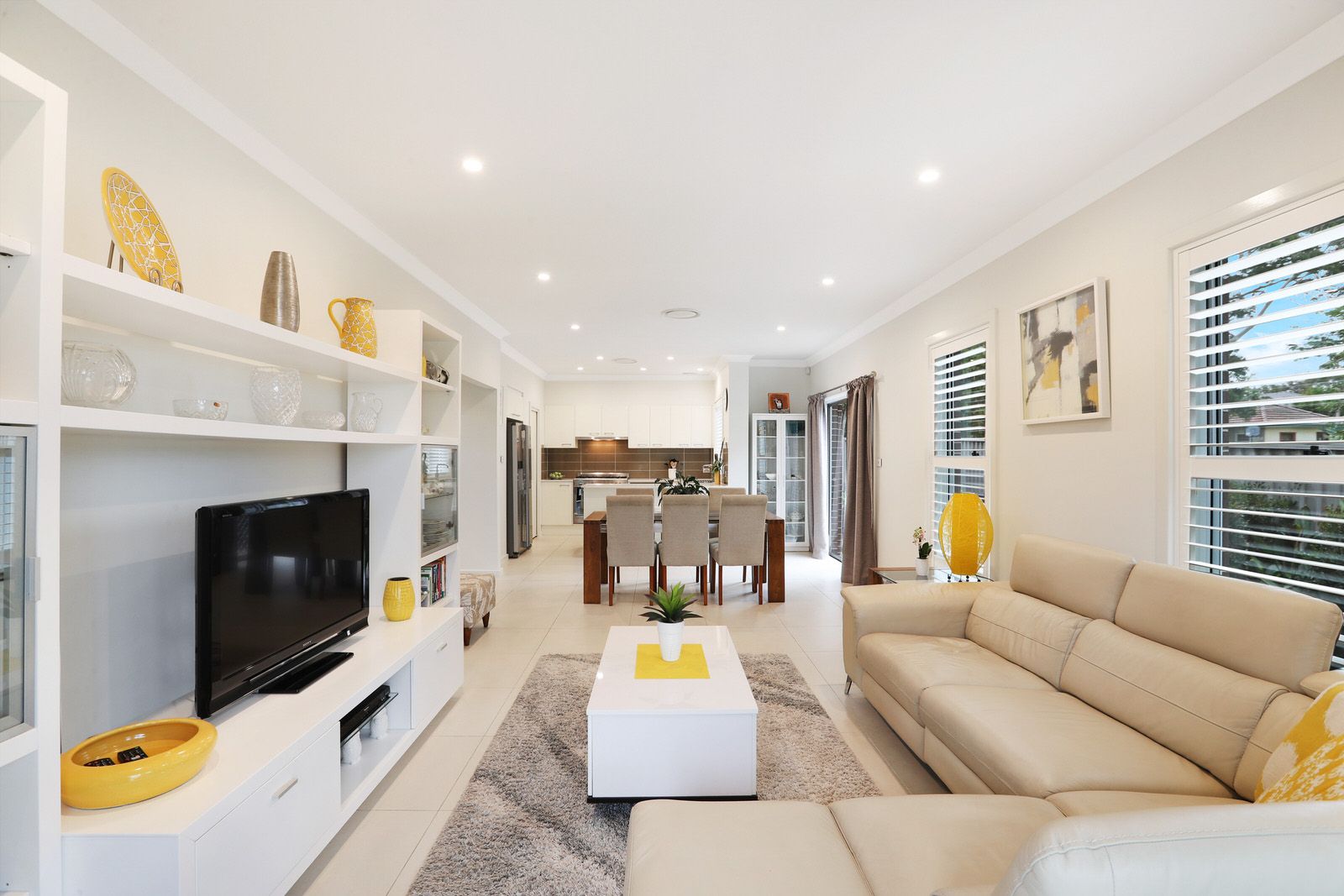 24 Caringbah Road WOOLOOWARE 2230