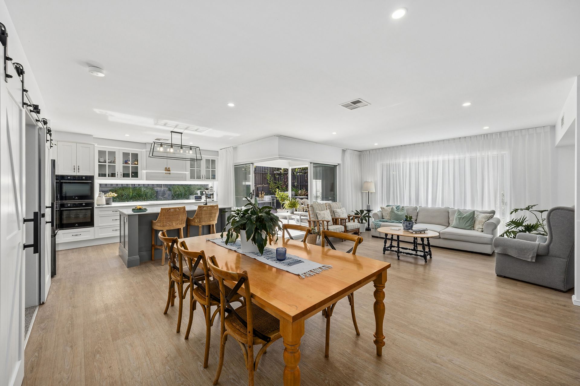 15 Glider Crescent, Throsby ACT, Throsby - Image 1