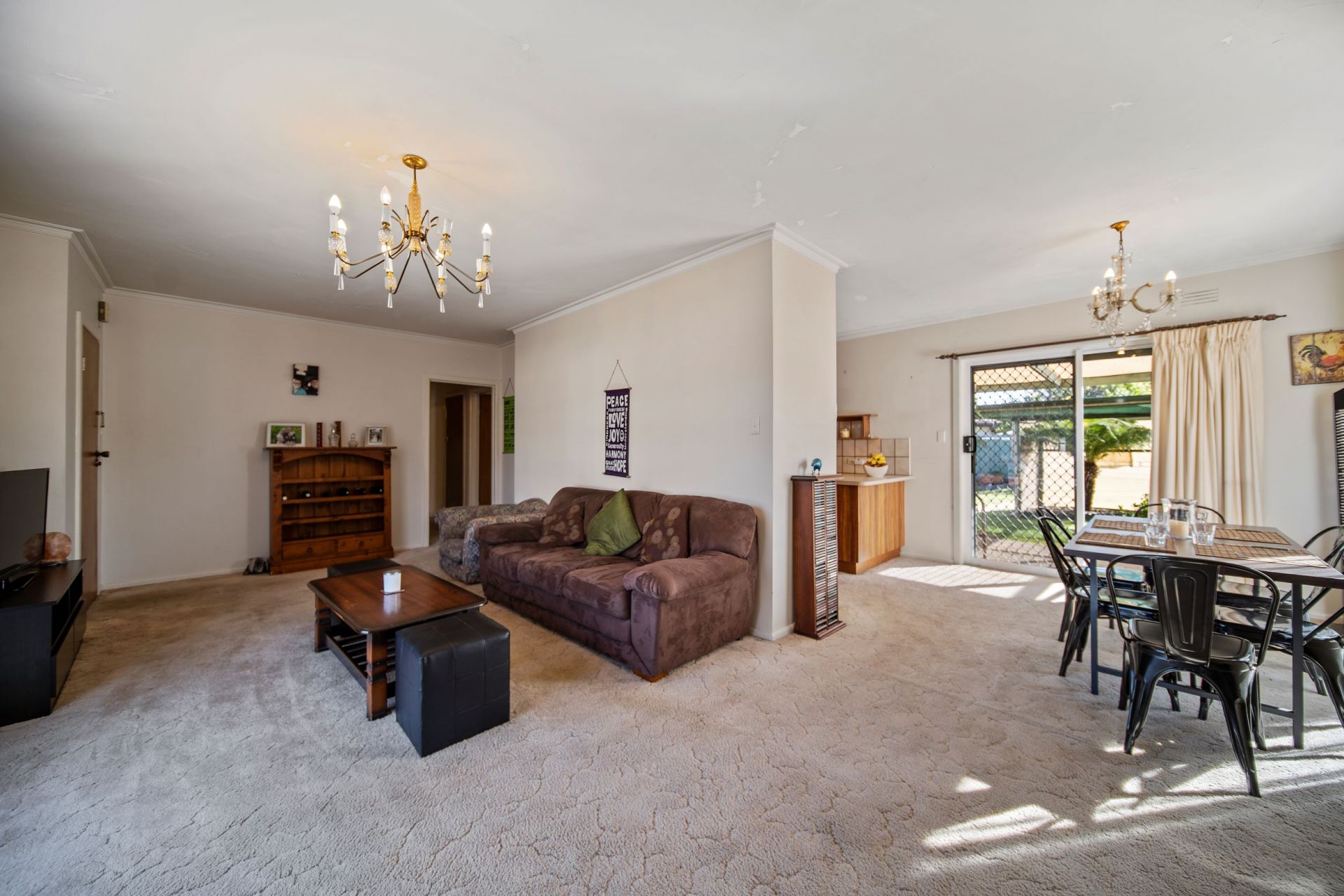 6 Crusoe Road Kangaroo Flat VIC, Flat - Thumbnail 3
