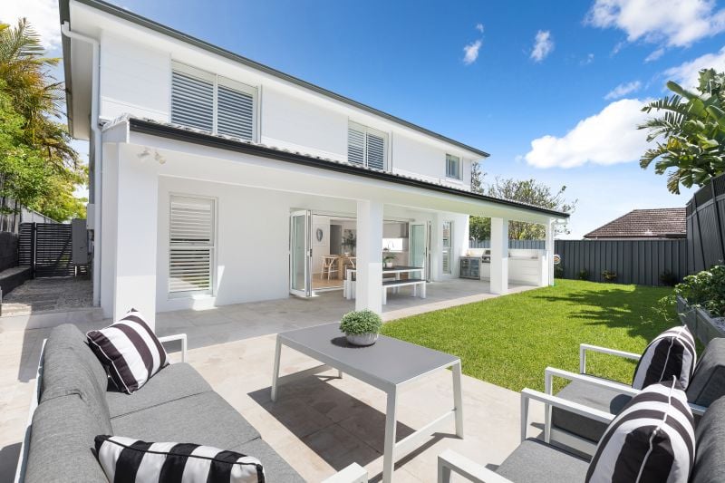 18b Dolans Road WOOLOOWARE 2230