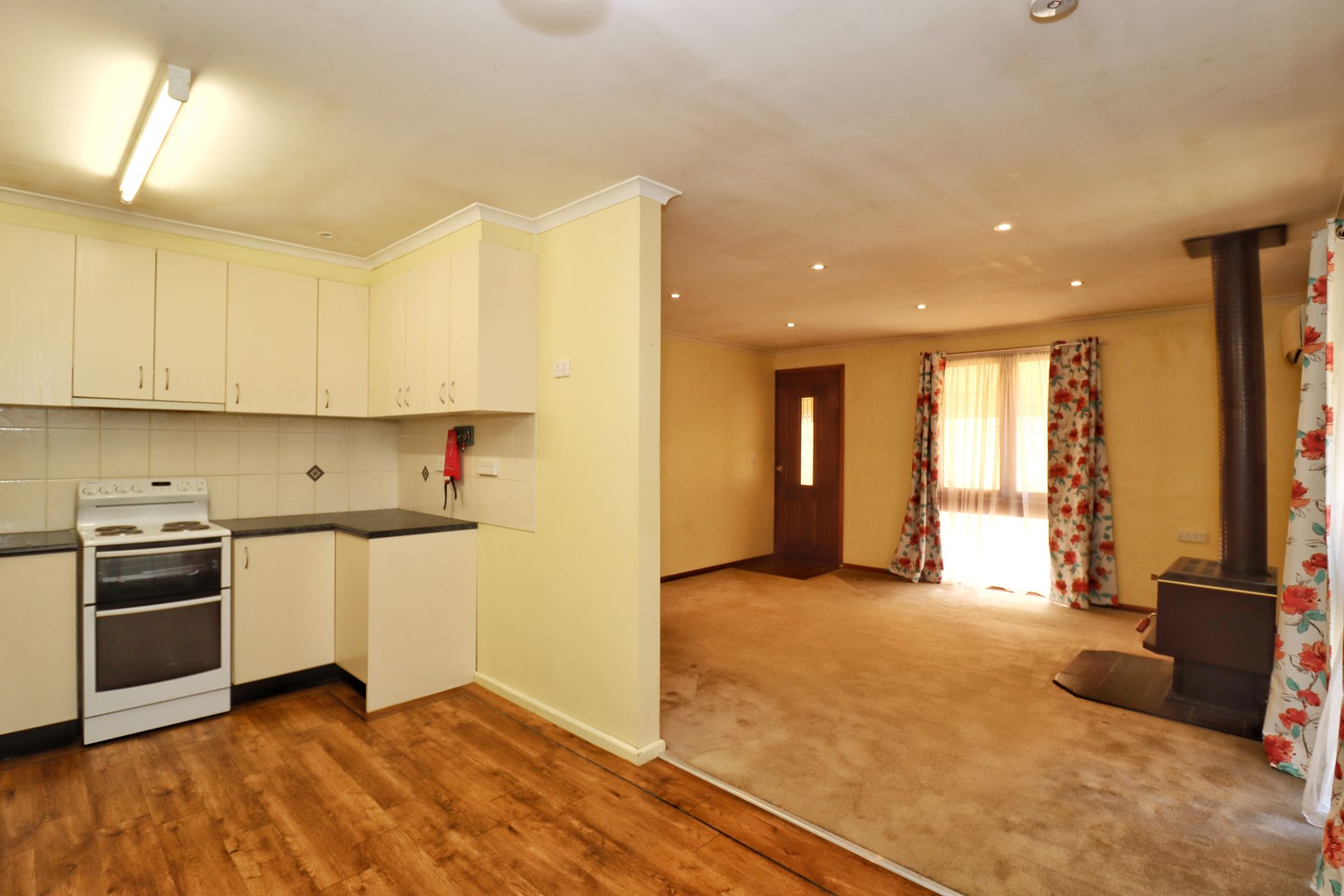 15 Wollowra Street, COWRA, Cowra - Thumbnail 6