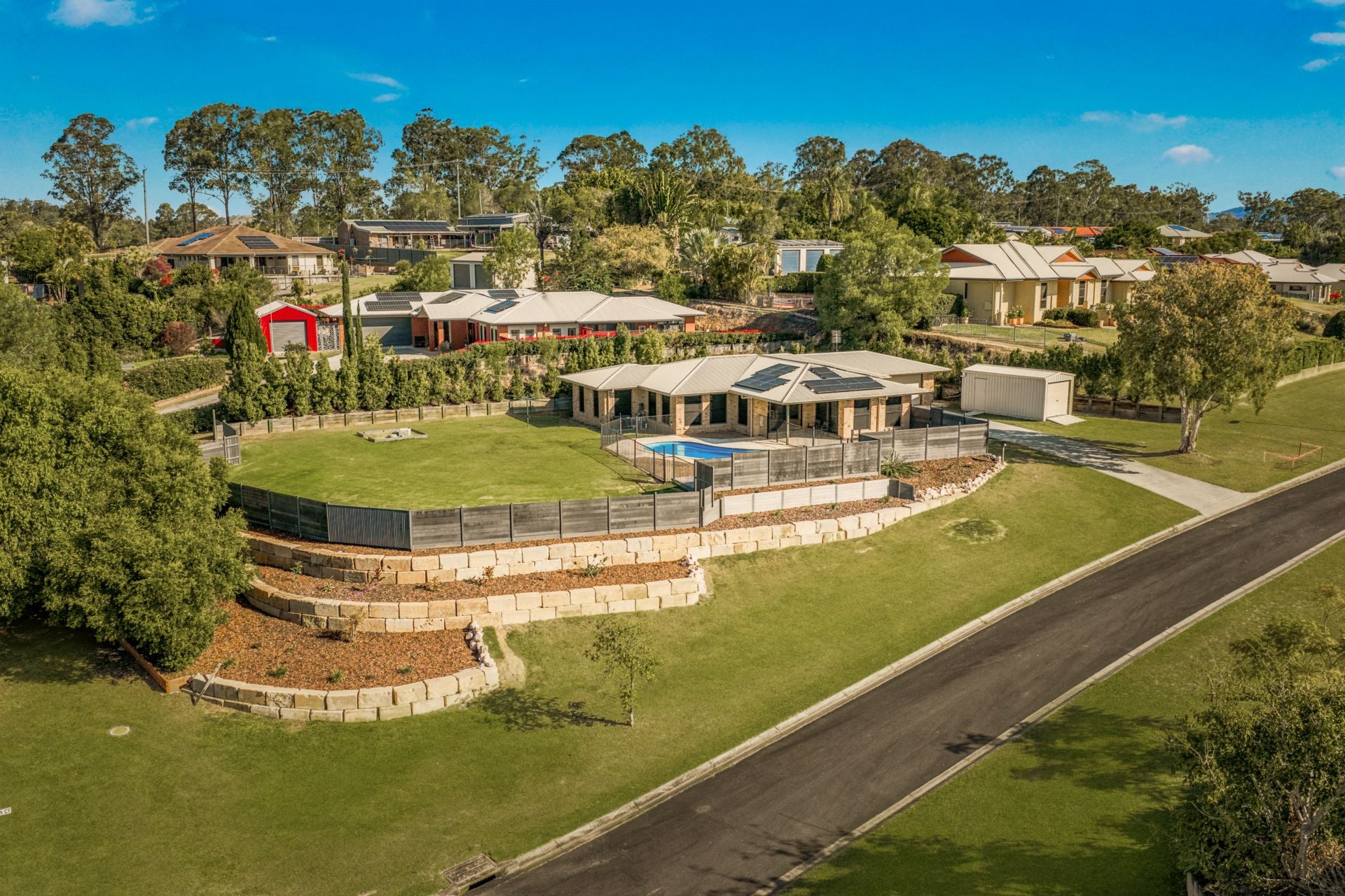 1 Deakin Court, Southside - Image 1