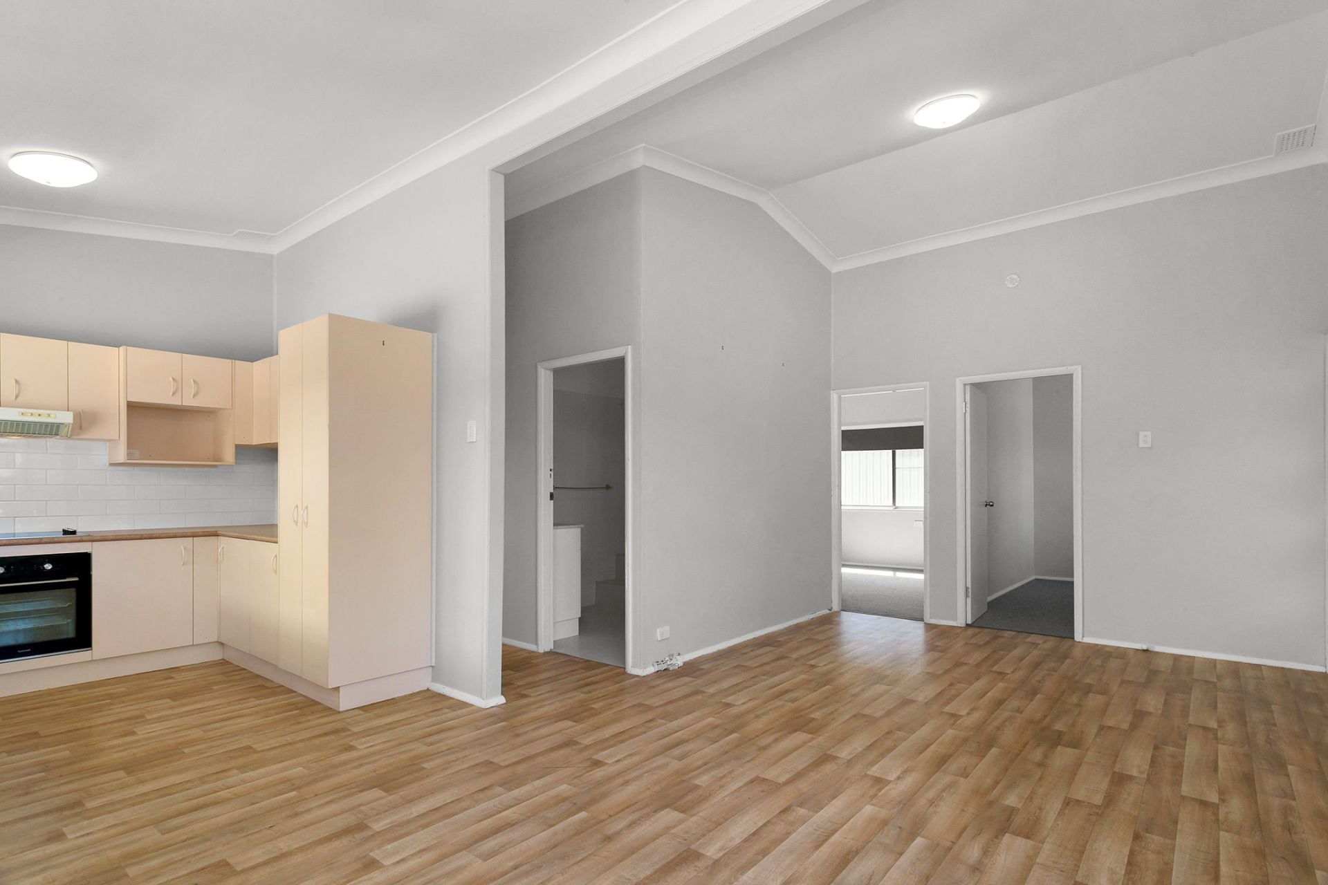 32 Eighth Avenue, Toukley NSW, Toukley - Thumbnail 4