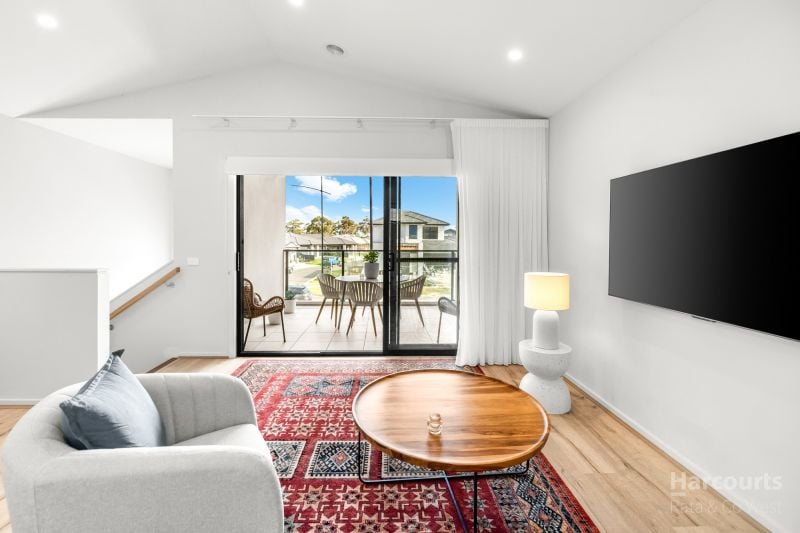 13 Amazing Boulevard, Fraser Rise