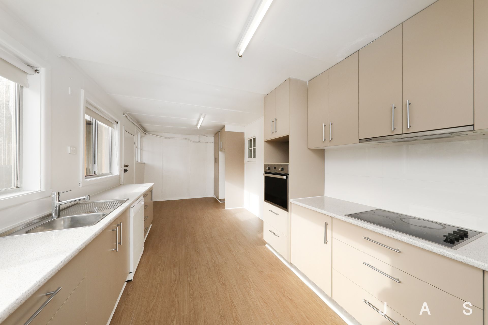13 Bayview Road Seddon VIC, Seddon - Thumbnail 4