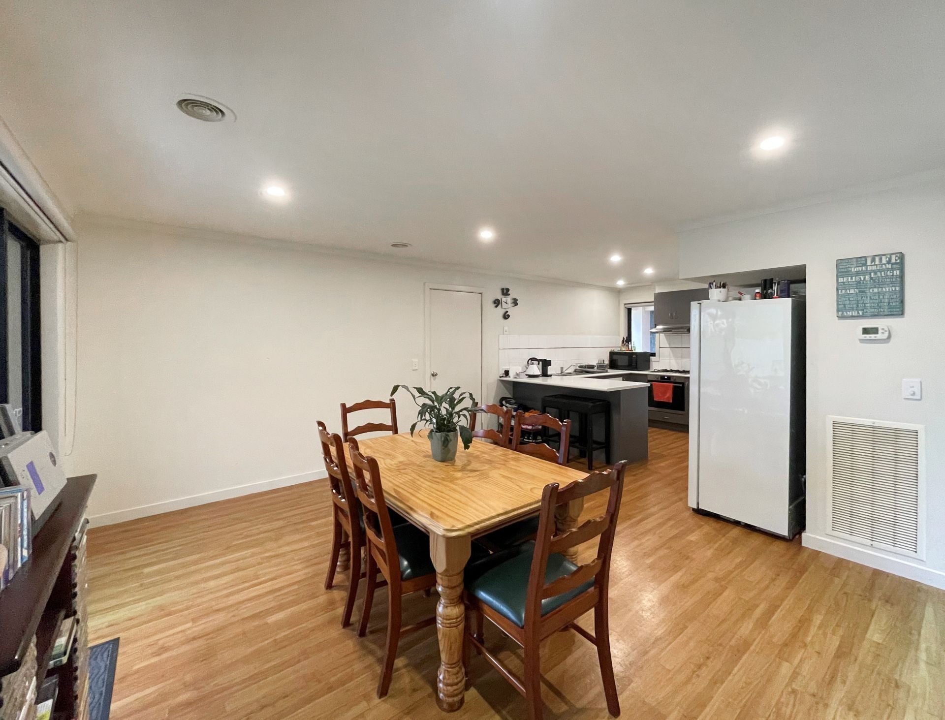 2 Parbury  Avenue, Lake Gardens, Lake Gardens - Thumbnail 7