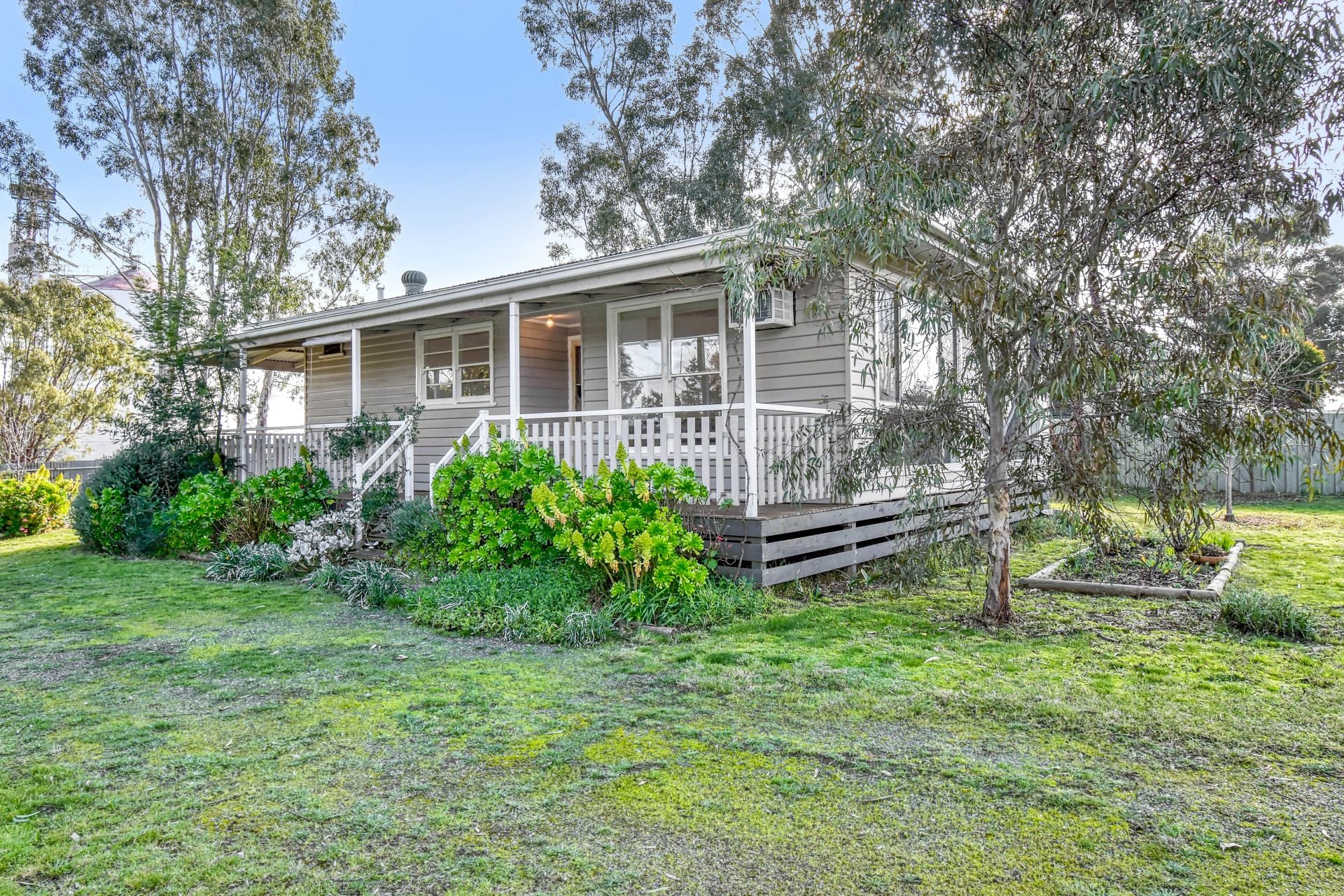 7 York Avenue, Avoca - Thumbnail 2