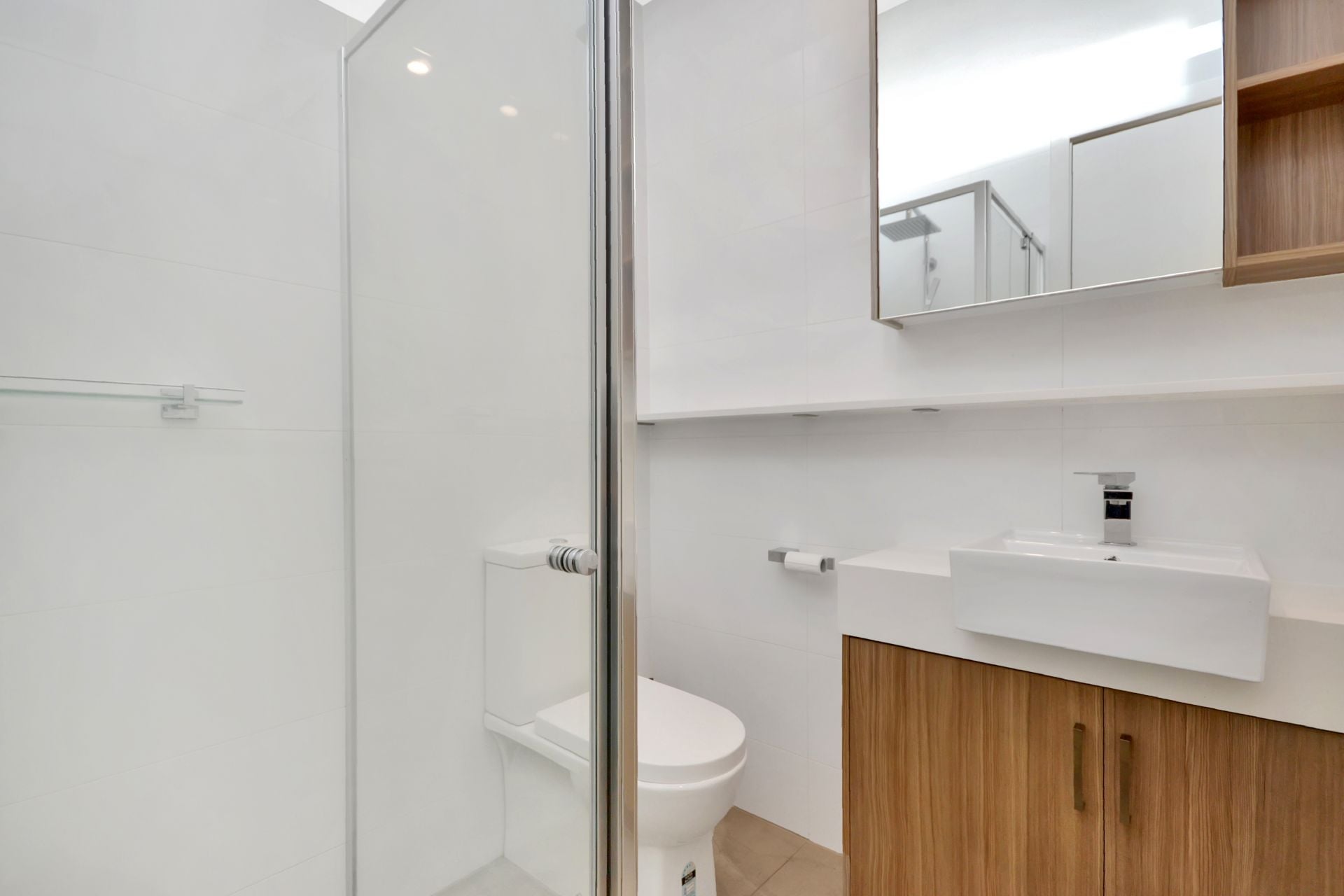 Convenient Thornbury Living in a Boutique Complex