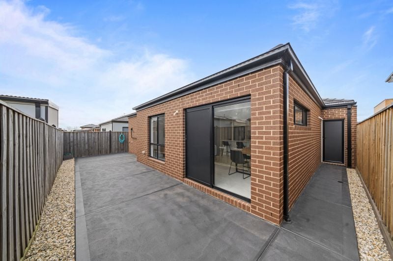 9 Montmorency Avenue, Wollert