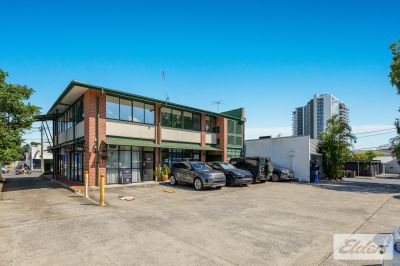 REFURBISHED OFFICE TENANCY ON STANLEY ST!
