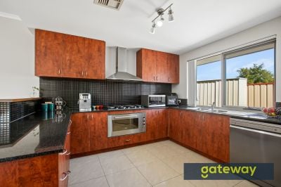 32 Ponderosa Road, Aubin Grove