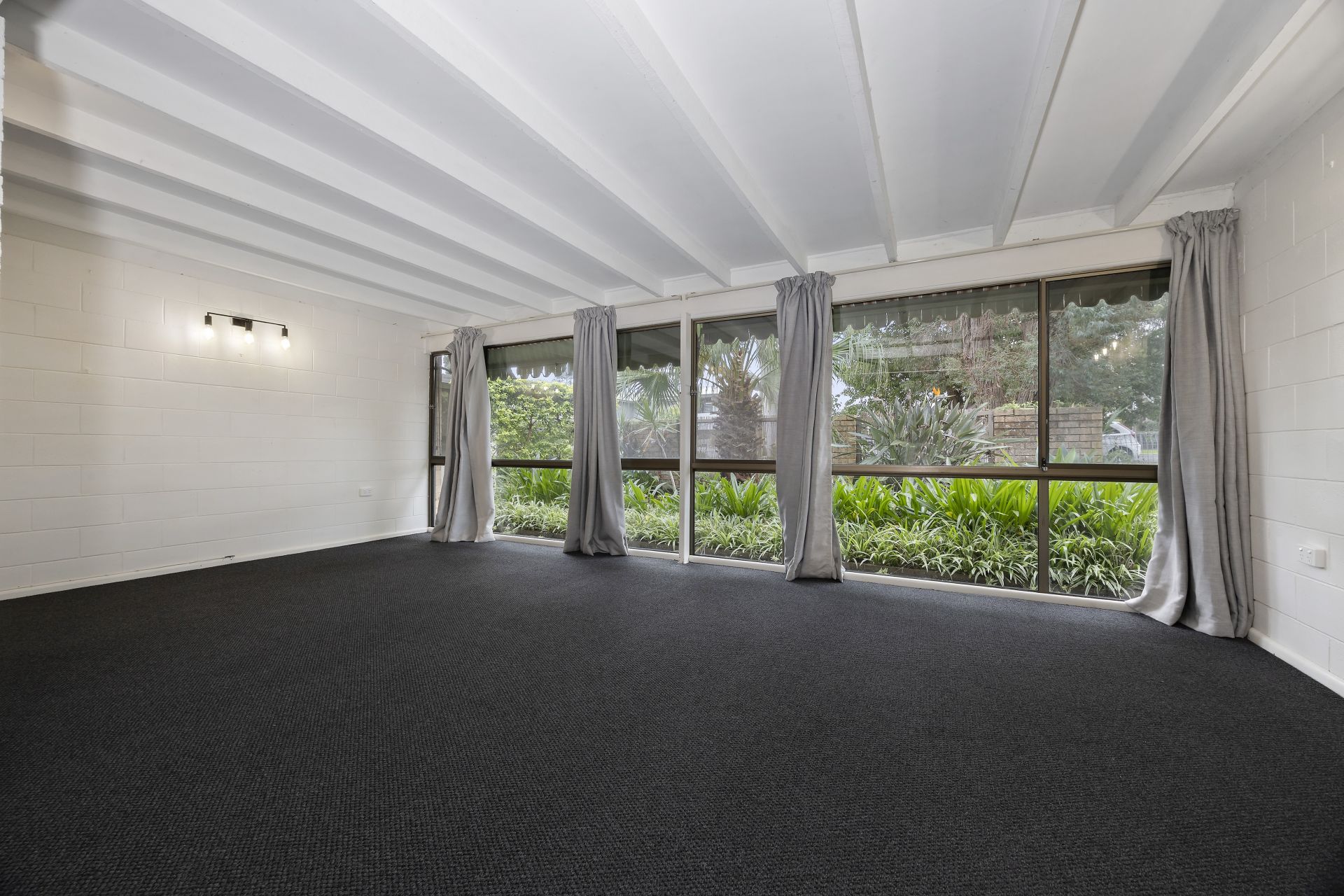 9 Edwards Street, Port Macquarie, Port Macquarie - Thumbnail 2