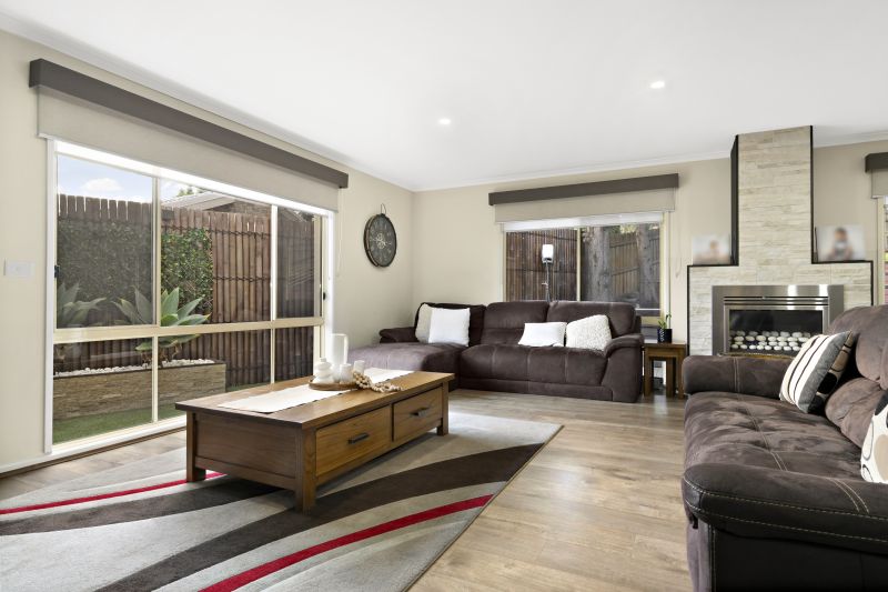 6 Bromley Place, Epping